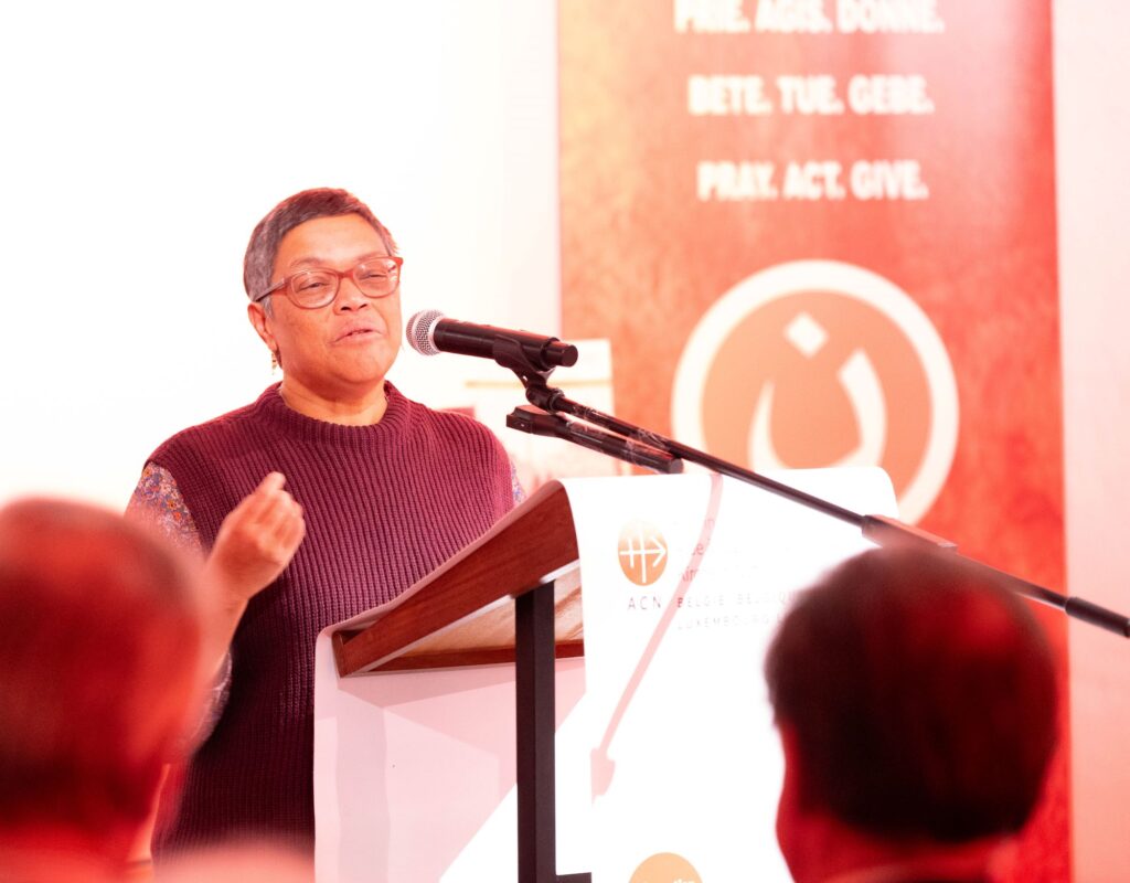 Karinenolmans red wednesday 20240607 1 van 1 9 lr