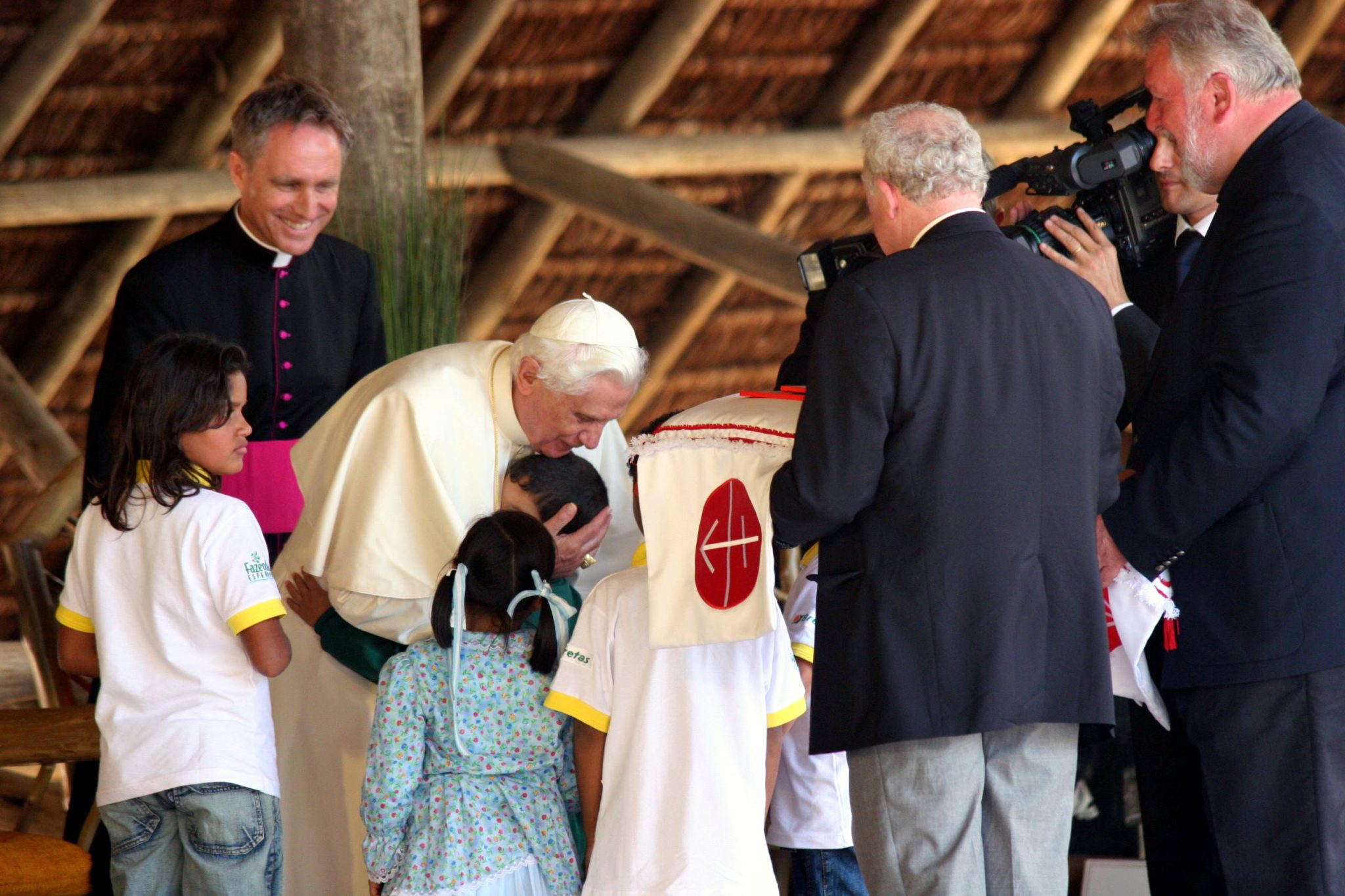 Stichting Kerk In Nood Kerk in Nood rouwt om emeritus paus Benedictus XVI | Kerk in Nood
