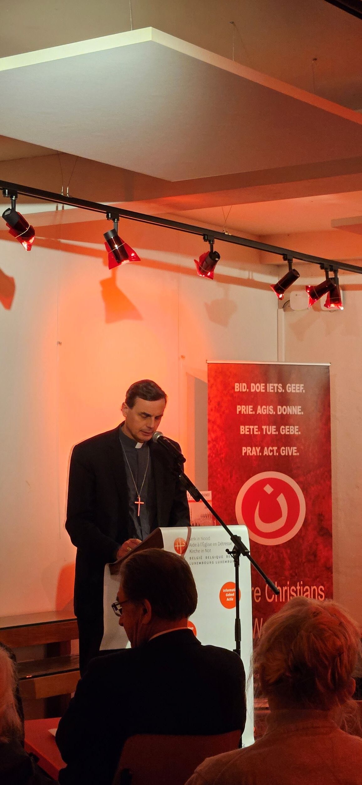 1000052925 lr 1 rotated