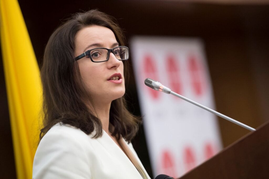 Acn 20171009 62435 lr