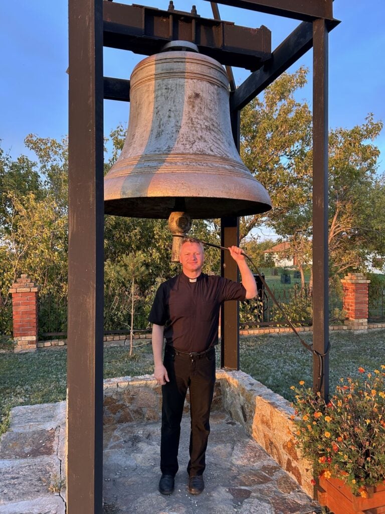 Een minibus voor uw geloofsgenoten in kazachstan 2 Acn 20251216 199409 lr